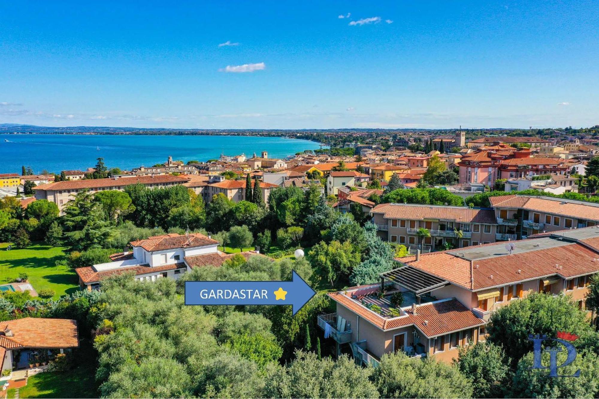 Desenzanoloft Official Partner Marriott Homes & Villas - Gardastar La Stella Del Lago デセンツァーノ・デル・ガルダ エクステリア 写真